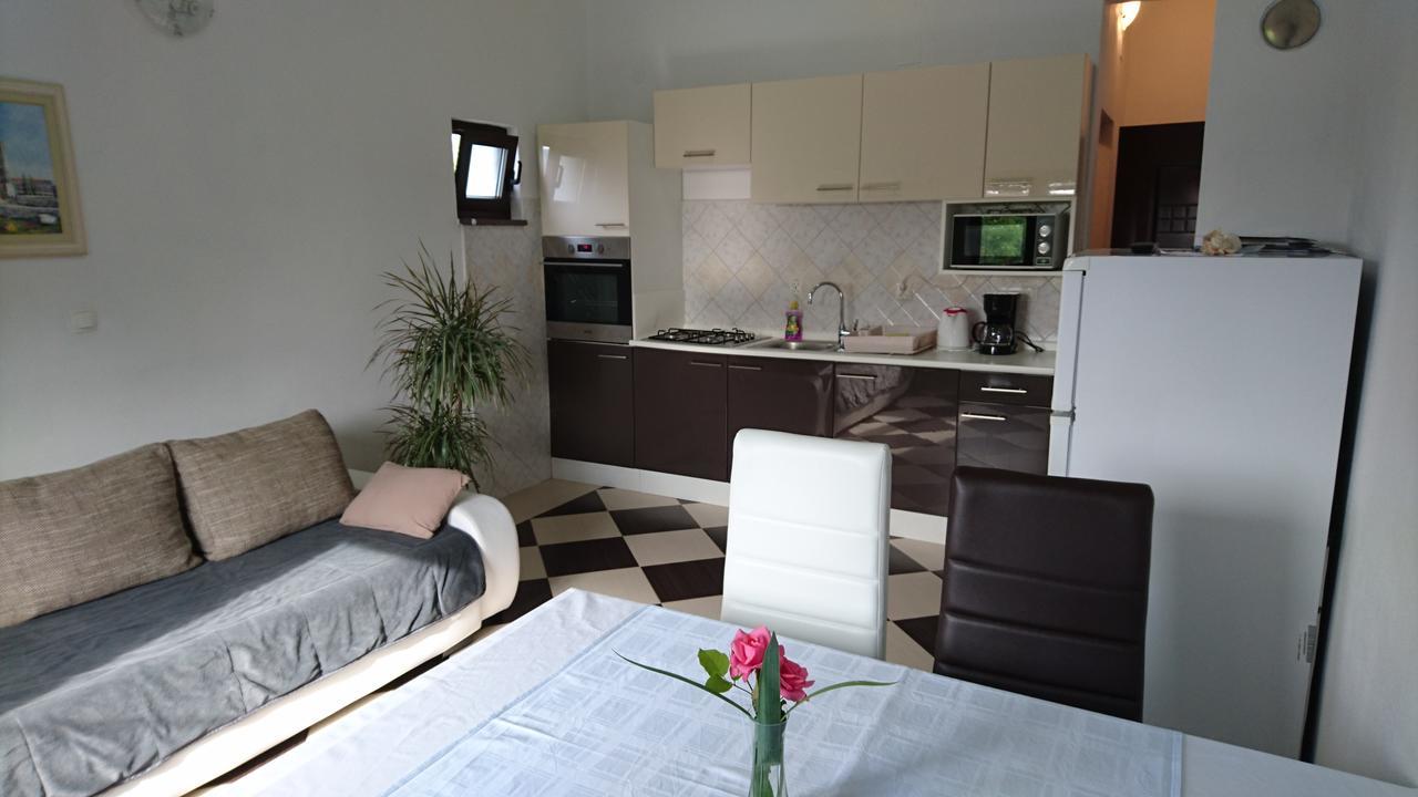 شقة Apartman Bojana ستاريغغاد باكلينتسا المظهر الخارجي الصورة